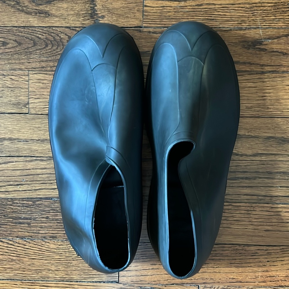 Men’s Rubber Galoshes. Good condition. Size L